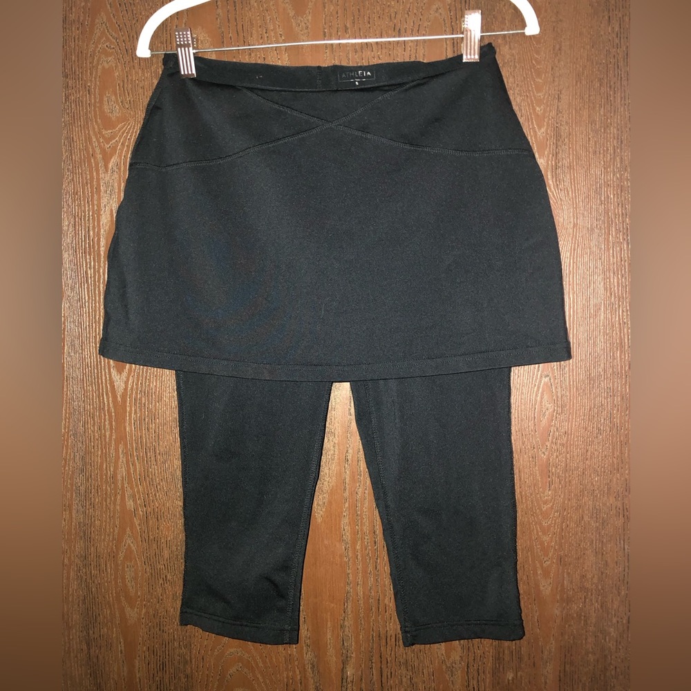 Athleta Black Skirted Capris